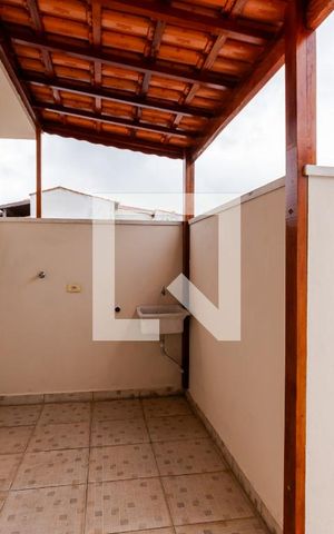 Apartamento para alugar com 100m², 2 quartos e 1 vaga Apartamento para alugar com 100m², 2 quartos e 1 vagaÁrea de Serviço