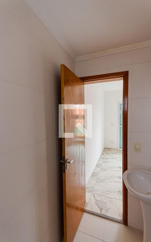 Apartamento para alugar com 100m², 2 quartos e 1 vaga Apartamento para alugar com 100m², 2 quartos e 1 vagaBanheiro da Suíte