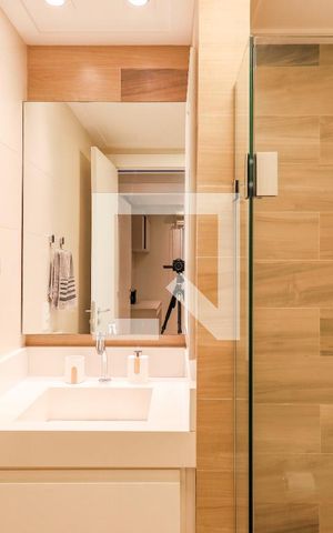 Apartamento à venda com 69m², 2 quartos e 2 vagas Apartamento à venda com 69m², 2 quartos e 2 vagasBanheiro