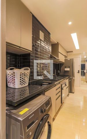 Apartamento à venda com 69m², 2 quartos e 2 vagas Apartamento à venda com 69m², 2 quartos e 2 vagasÁrea de Serviço