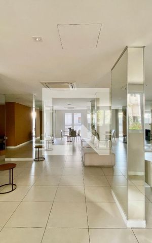 Apartamento para alugar com 55m², 2 quartos e 1 vaga Apartamento para alugar com 55m², 2 quartos e 1 vagaÁrea comum - Salão de festas