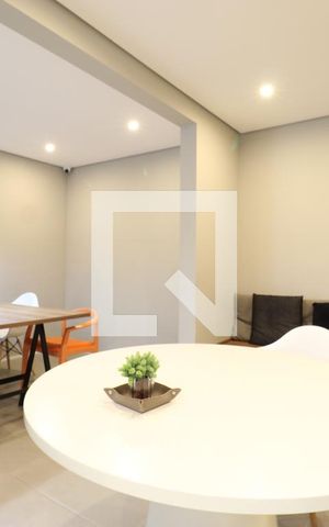 Apartamento para alugar com 29m², 1 quarto e sem vagaOffice