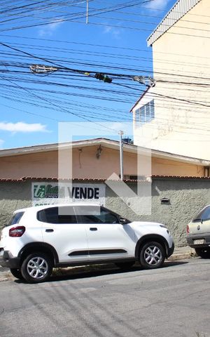 Casa à venda com 120m², 3 quartos e 3 vagasFachada
