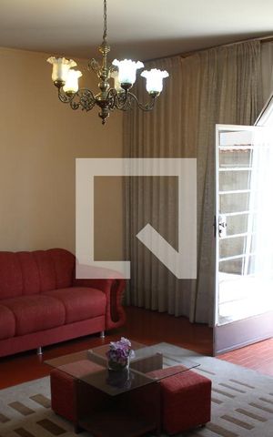 Casa à venda com 120m², 3 quartos e 3 vagasSala