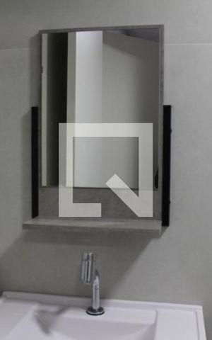 Apartamento à venda com 29m², 1 quarto e sem vagaBanheiro