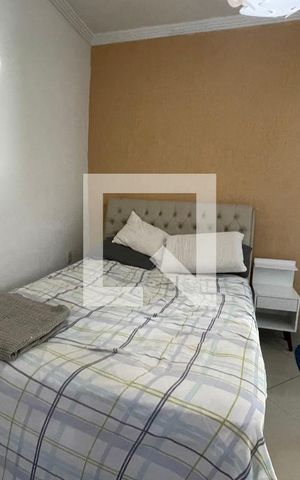 Casa para alugar com 80m², 2 quartos e 1 vaga Casa para alugar com 80m², 2 quartos e 1 vagaQuarto