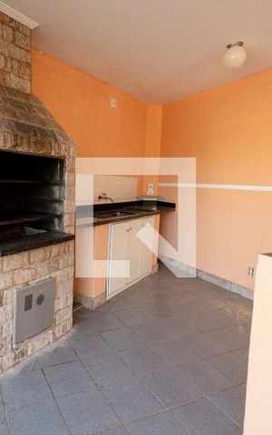 Casa de condomínio para alugar com 600m², 4 quartos e 2 vagas Casa de condomínio para alugar com 600m², 4 quartos e 2 vagasChurrasqueira