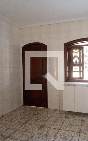 Casa de condomínio para alugar com 600m², 4 quartos e 2 vagas Casa de condomínio para alugar com 600m², 4 quartos e 2 vagasCozinha