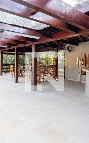 Casa de condomínio para alugar com 600m², 4 quartos e 2 vagas Casa de condomínio para alugar com 600m², 4 quartos e 2 vagasÁrea comum - Salão de festas