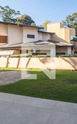 Casa de condomínio para alugar com 600m², 4 quartos e 2 vagas Casa de condomínio para alugar com 600m², 4 quartos e 2 vagasVista da Cozinha
