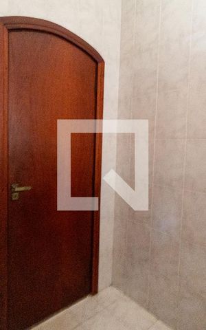 Casa de condomínio para alugar com 600m², 4 quartos e 2 vagas Casa de condomínio para alugar com 600m², 4 quartos e 2 vagasDispensa