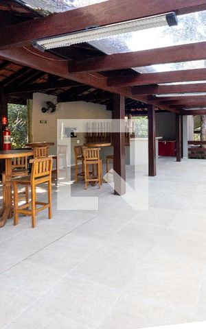 Casa de condomínio para alugar com 600m², 4 quartos e 2 vagas Casa de condomínio para alugar com 600m², 4 quartos e 2 vagasÁrea comum - Churrasqueira