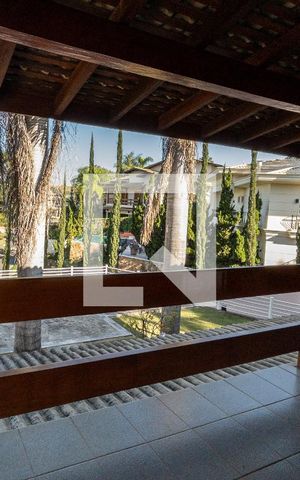 Casa de condomínio para alugar com 600m², 4 quartos e 2 vagas Casa de condomínio para alugar com 600m², 4 quartos e 2 vagasVaranda da Suíte Master