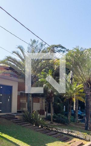 Casa de condomínio para alugar com 600m², 4 quartos e 2 vagas Casa de condomínio para alugar com 600m², 4 quartos e 2 vagasÁrea comum - Salão de festas