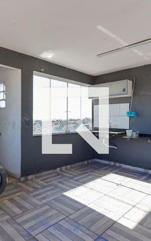 Casa à venda com 600m², 3 quartos e 4 vagas Casa à venda com 600m², 3 quartos e 4 vagasÁrea de Serviço