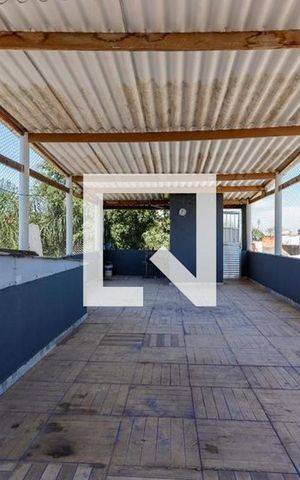 Casa à venda com 600m², 3 quartos e 4 vagas Casa à venda com 600m², 3 quartos e 4 vagasÁrea de Serviço