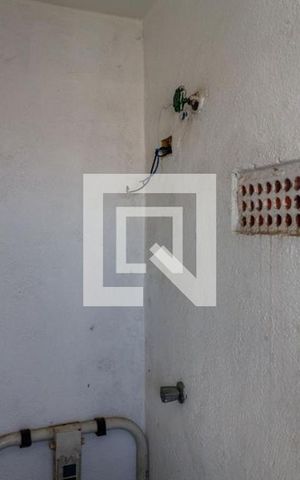 Casa à venda com 600m², 3 quartos e 4 vagas Casa à venda com 600m², 3 quartos e 4 vagasBanheiro 3