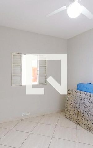 Casa à venda com 600m², 3 quartos e 4 vagas Casa à venda com 600m², 3 quartos e 4 vagasQuarto 3