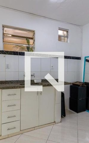 Casa à venda com 600m², 3 quartos e 4 vagas Casa à venda com 600m², 3 quartos e 4 vagasCozinha 2