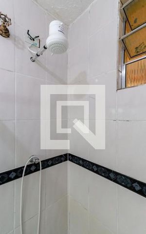 Casa à venda com 600m², 3 quartos e 4 vagas Casa à venda com 600m², 3 quartos e 4 vagasBanheiro 2