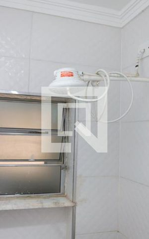 Casa à venda com 600m², 3 quartos e 4 vagas Casa à venda com 600m², 3 quartos e 4 vagasBanheiro 1