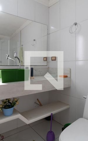Casa à venda com 435m², 3 quartos e 9 vagasBanheiro Suite 1