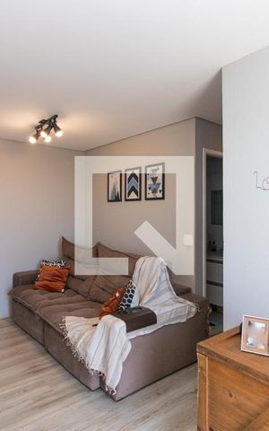 Apartamento à venda com 77m², 3 quartos e 1 vaga Apartamento à venda com 77m², 3 quartos e 1 vagaSala