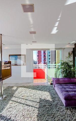 Apartamento à venda com 132m², 2 quartos e 2 vagasSala de TV