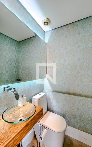 Apartamento à venda com 132m², 2 quartos e 2 vagasLavabo