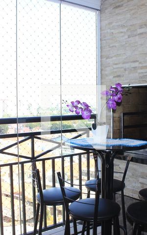 Apartamento à venda com 70m², 3 quartos e 2 vagasVaranda