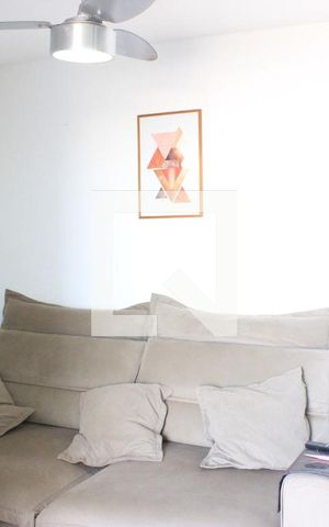 Apartamento à venda com 70m², 3 quartos e 2 vagasSala