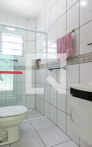 Casa para alugar com 490m², 4 quartos e 3 vagas Casa para alugar com 490m², 4 quartos e 3 vagasBanheiro 2