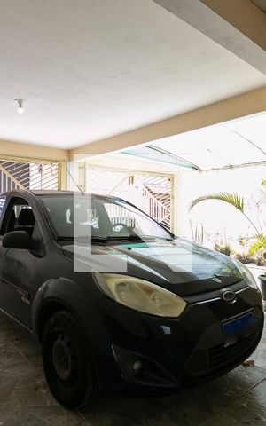 Casa para alugar com 490m², 4 quartos e 3 vagas Casa para alugar com 490m², 4 quartos e 3 vagasGaragem