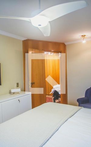 Apartamento à venda com 234m², 4 quartos e 4 vagas Apartamento à venda com 234m², 4 quartos e 4 vagasSuíte 2
