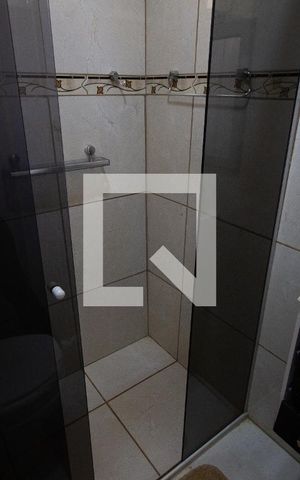 Casa para alugar com 140m², 3 quartos e 2 vagasBanheiro Social