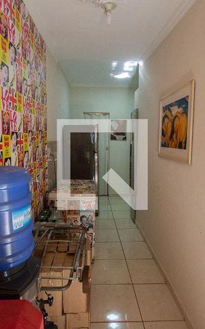 Casa para alugar com 140m², 3 quartos e 2 vagasCorredor