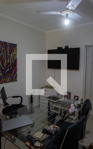 Casa para alugar com 140m², 3 quartos e 2 vagasSuíte 1