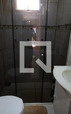 Casa para alugar com 140m², 3 quartos e 2 vagasBanheiro Social