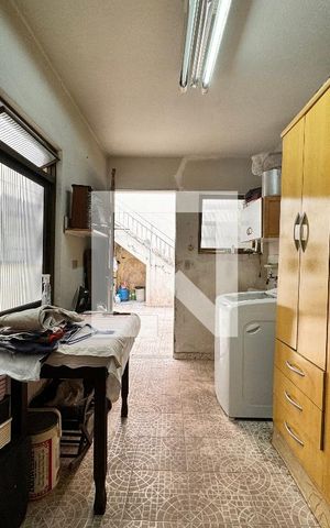 Casa à venda com 247m², 3 quartos e 4 vagas Casa à venda com 247m², 3 quartos e 4 vagasLavanderia