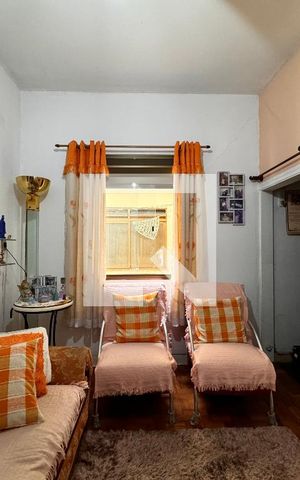 Casa à venda com 247m², 3 quartos e 4 vagas Casa à venda com 247m², 3 quartos e 4 vagasSala de TV