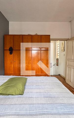 Casa à venda com 247m², 3 quartos e 4 vagas Casa à venda com 247m², 3 quartos e 4 vagasQuarto 1