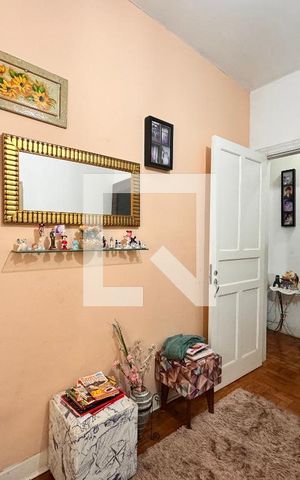 Casa à venda com 247m², 3 quartos e 4 vagas Casa à venda com 247m², 3 quartos e 4 vagasSala de TV