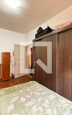 Casa à venda com 247m², 3 quartos e 4 vagas Casa à venda com 247m², 3 quartos e 4 vagasQuarto 3