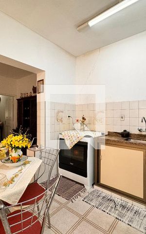 Casa à venda com 247m², 3 quartos e 4 vagas Casa à venda com 247m², 3 quartos e 4 vagasCozinha