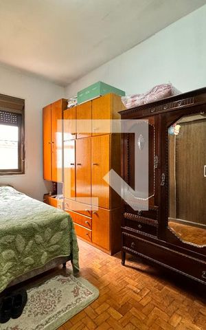 Casa à venda com 247m², 3 quartos e 4 vagas Casa à venda com 247m², 3 quartos e 4 vagasQuarto 3