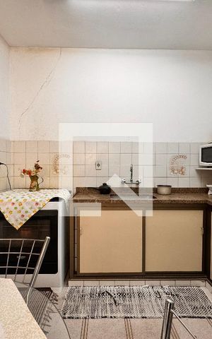 Casa à venda com 247m², 3 quartos e 4 vagas Casa à venda com 247m², 3 quartos e 4 vagasCozinha