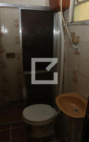 Apartamento para alugar com 50m², 2 quartos e sem vagaBanheiro