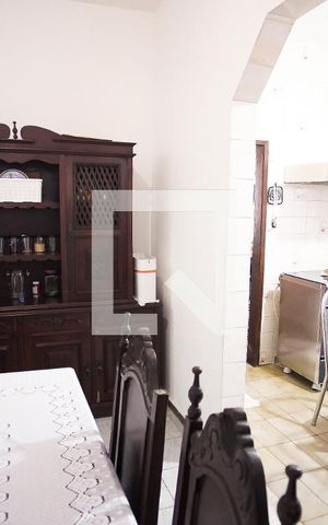 Casa à venda com 498m², 5 quartos e 8 vagas Casa à venda com 498m², 5 quartos e 8 vagasSala 2