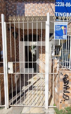 Casa de condomínio à venda com 60m², 1 quarto e sem vaga Casa de condomínio à venda com 60m², 1 quarto e sem vagaFachada