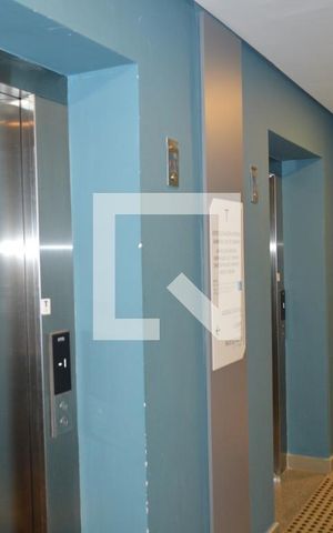 Studio à venda com 25m², 1 quarto e sem vagaElevadores